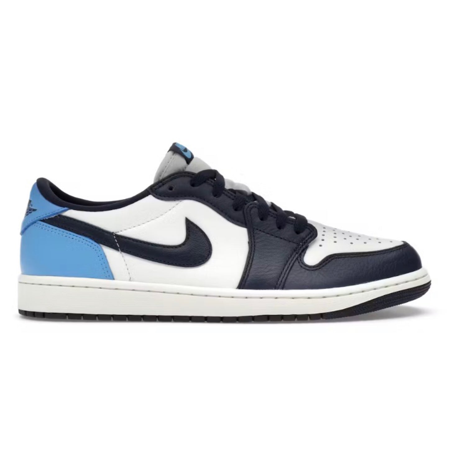 Air Jordan 1 Low “Obsidian UNC”