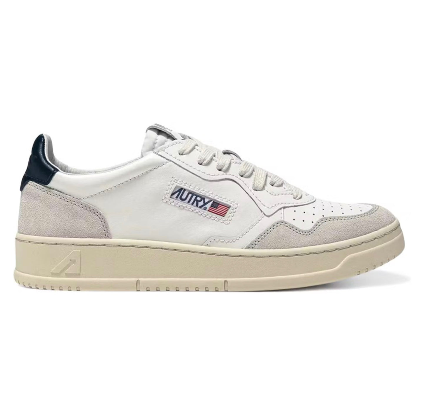 Autry Medalist White&Black