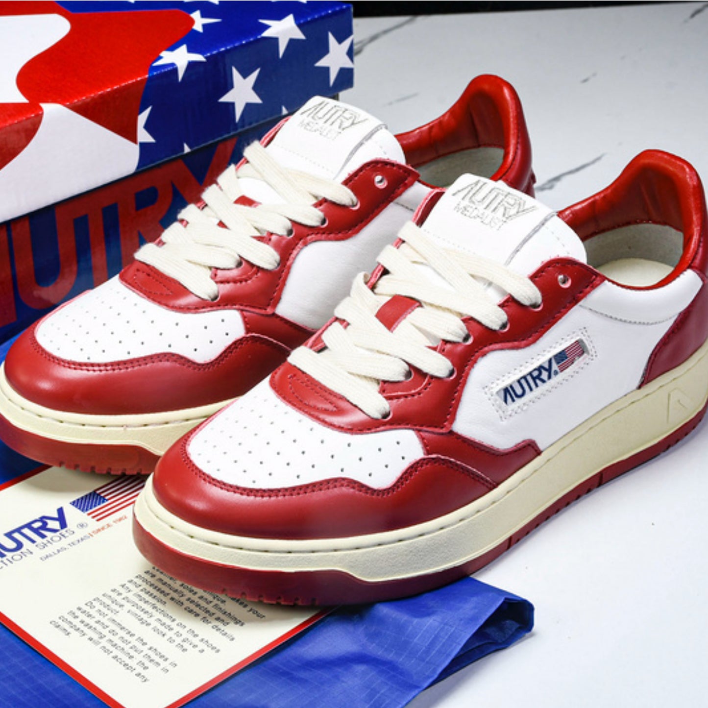 Autry Scarpe Stringate low-top sneakers